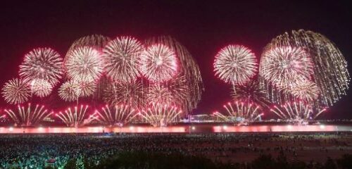 和平日报 | 逾12万华侨华人共赏汕头绚丽焰火
