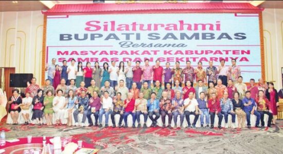 和平日报 | 华社活动：社会贤达与三发县长哈芝·萨多诺为共建故乡而聚会