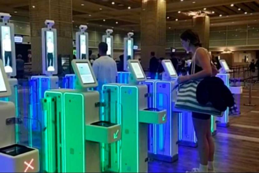 巴厘岛机场出入境过关仅需25秒