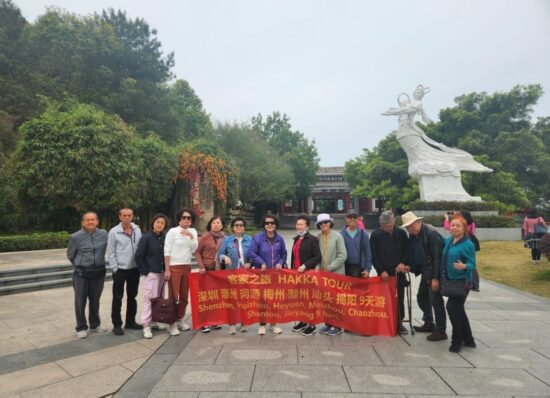 和平日报 | 客家之旅：游河源景点 万绿湖 镜花缘