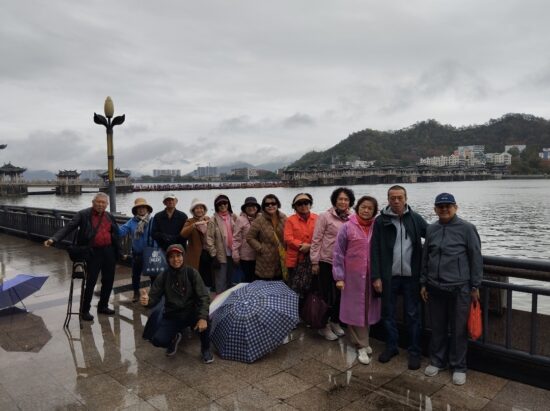 和平日报 | 客家之旅：游览潮州广济桥 晚上还有灯光秀