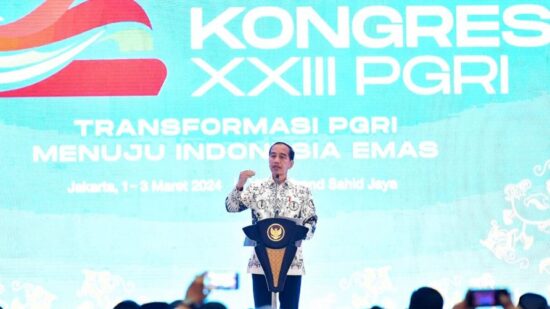 和平日报 | 总统在第二十三届印尼教师大会开幕式上强调了安全学校环境的重要性